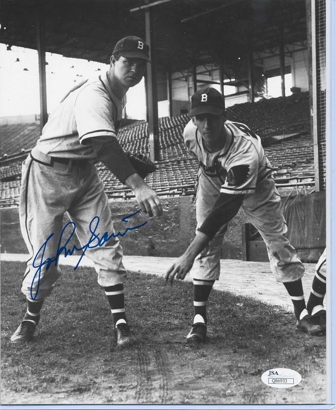 Autographed Johnny Sain photo  JSA certified