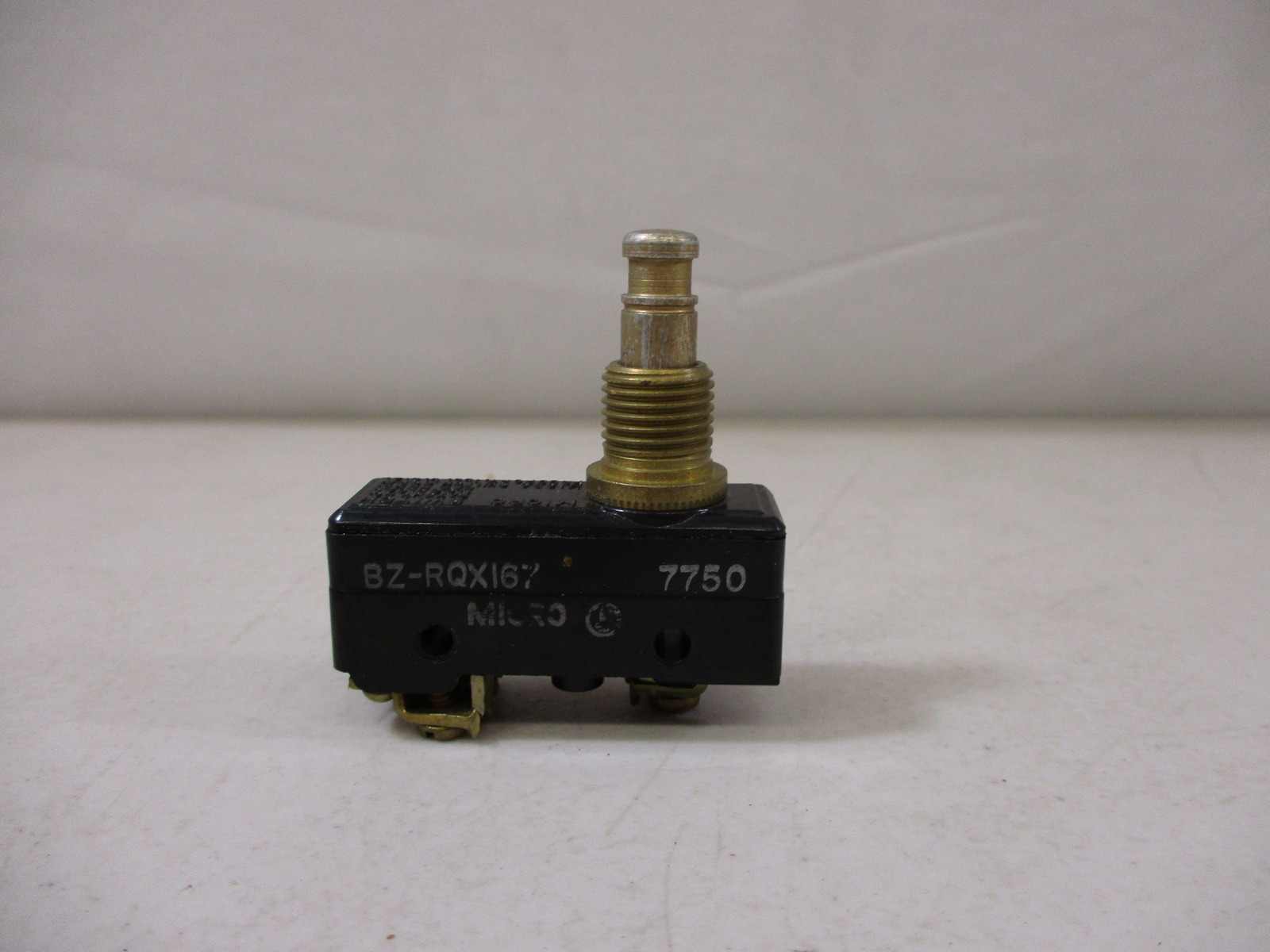 HONEYWELL BZ-RQX167 MICRO SWITCH 15A 480VAC