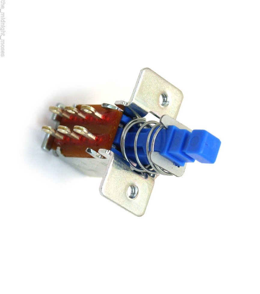 Genuine Fender Push Button DPDT switch - 002-0803-000
