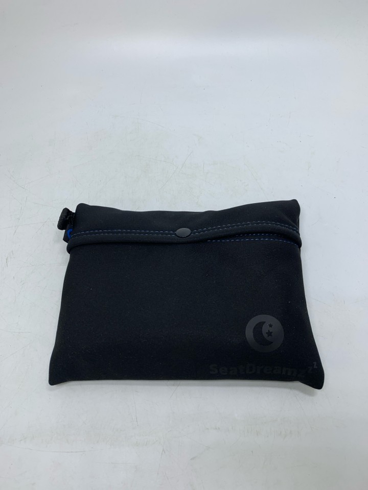 SEATDREAMZZZ TRAVEL SLEEP MASK.