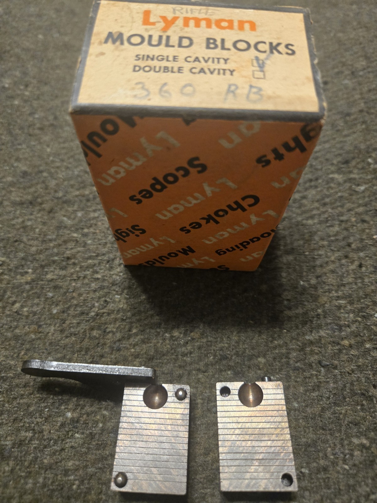 Vintage Lyman Ideal Bullet Mould Blocks Mold 360 Round Ball