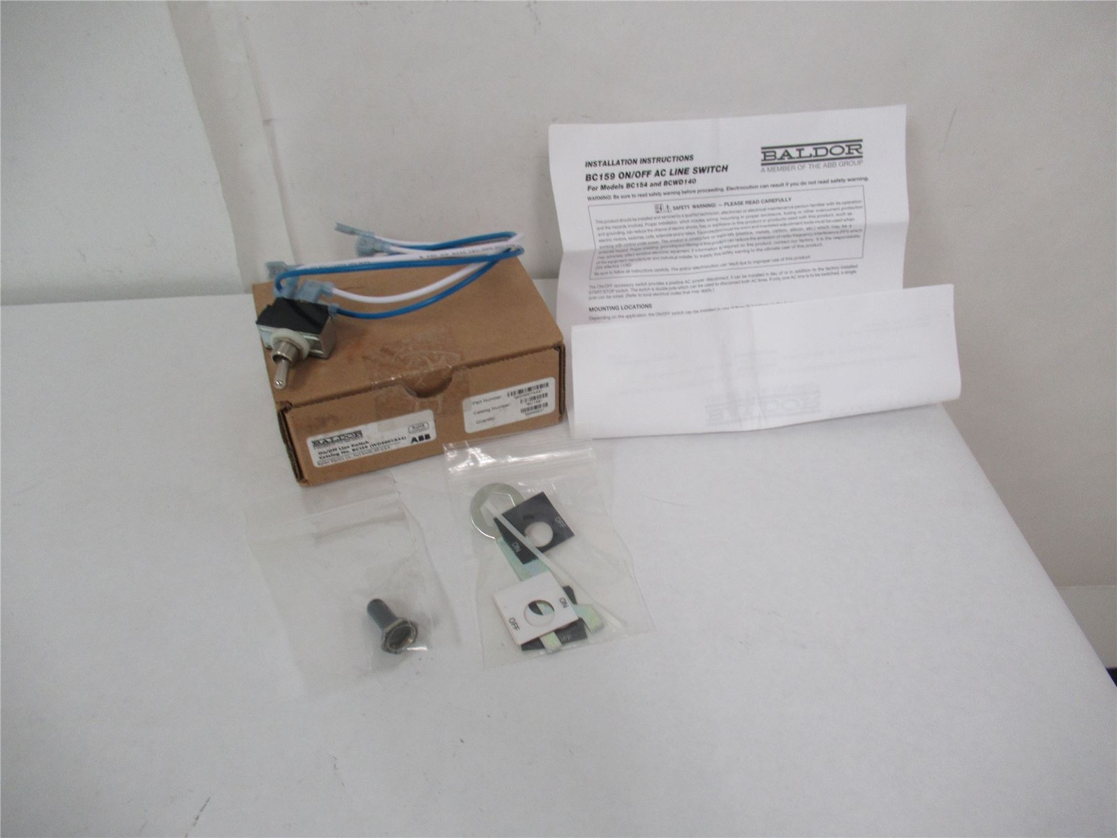 251757 New In Box; ABB BC159 On/Off Line Switch NEMA4X