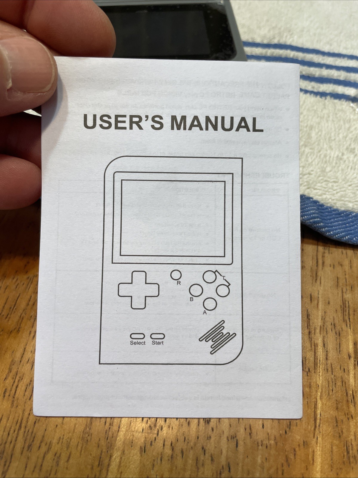 Plus Game Box 400 in 1 Plus Handheld Gamepad New in box.