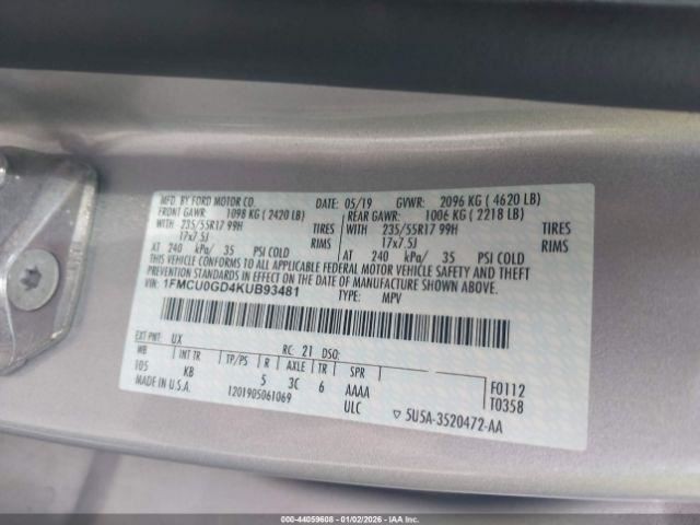 ESCAPE 2019 Glove Box 4968161