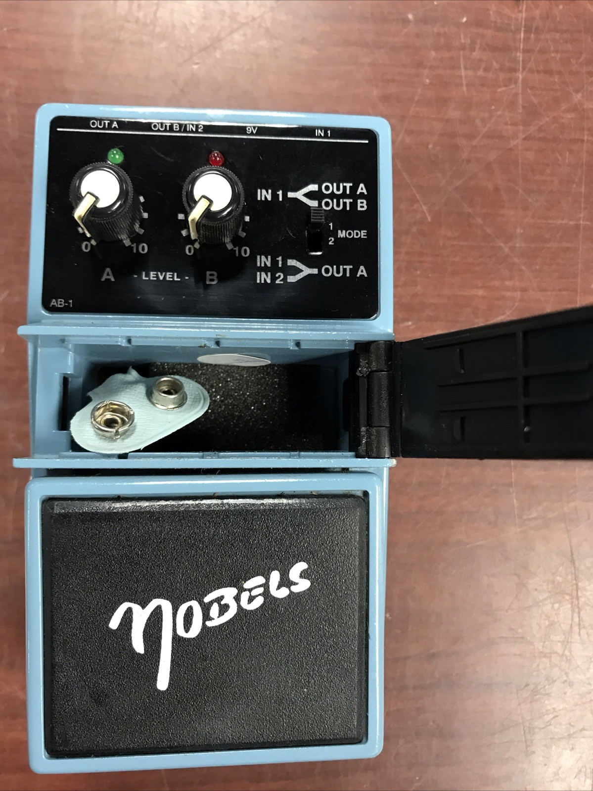 Nobels AB-1 Switcher Pedal