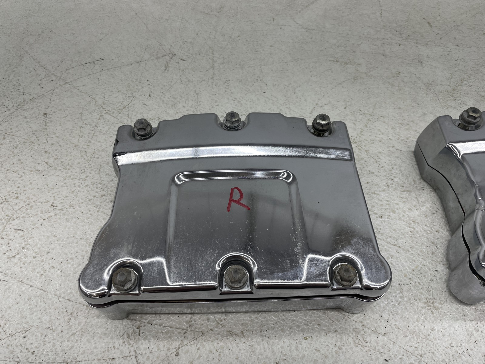 07-11 HARLEY-DAVIDSON ROAD KING FLHR ENGINE ROCKER BOXES VALVE COVERS PAIR