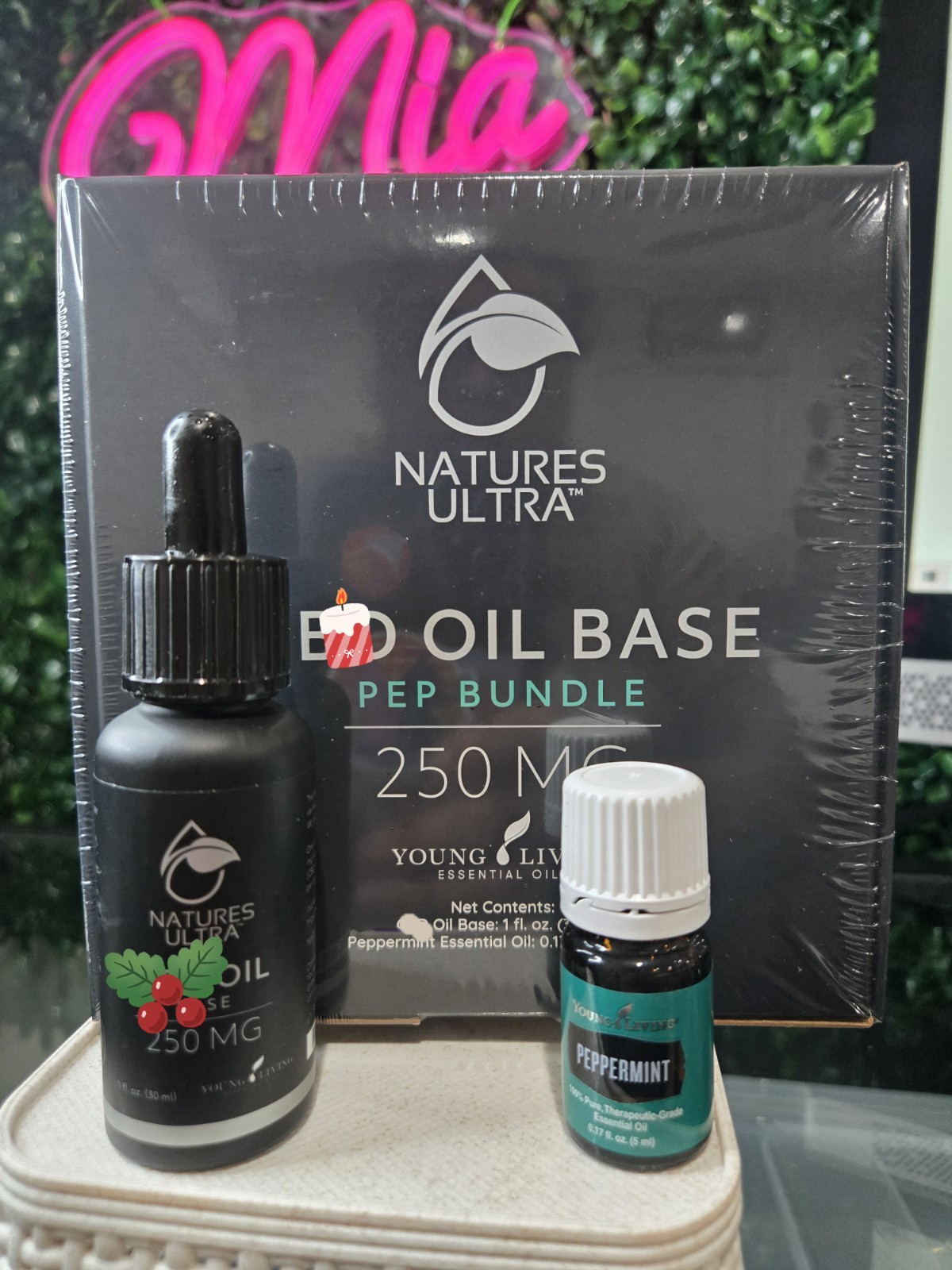 Base Olil + Peppermint Essential Oil New Box Sealed