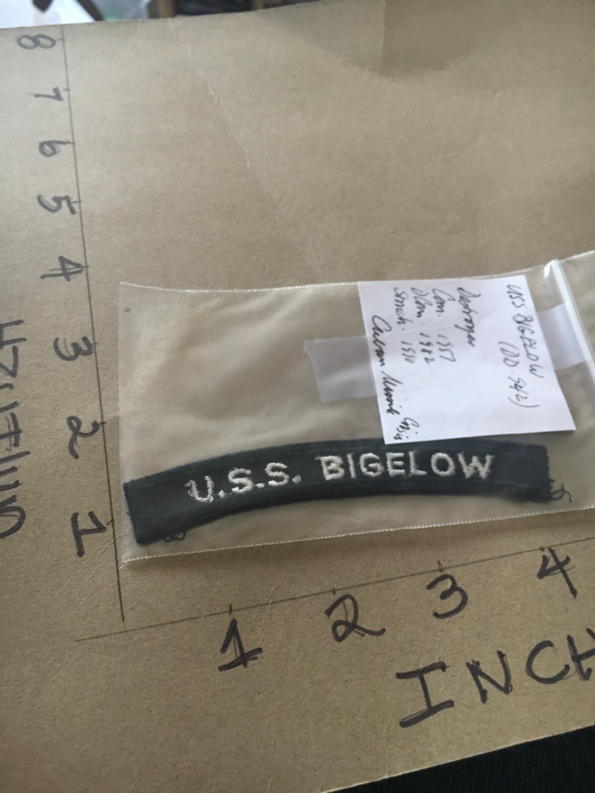 US NAVY SHOULDER STRIP TAB *** rocker *** Patch USS Bigelow