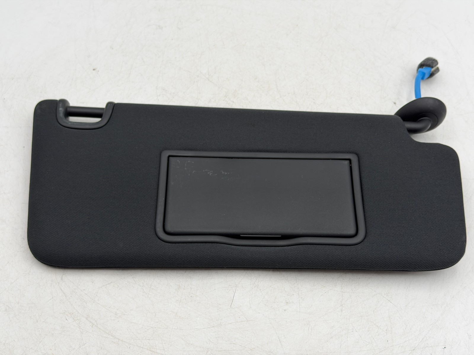 2016-2022 Honda Civic Right Passenger Sun Visor Illuminated Black OEM
