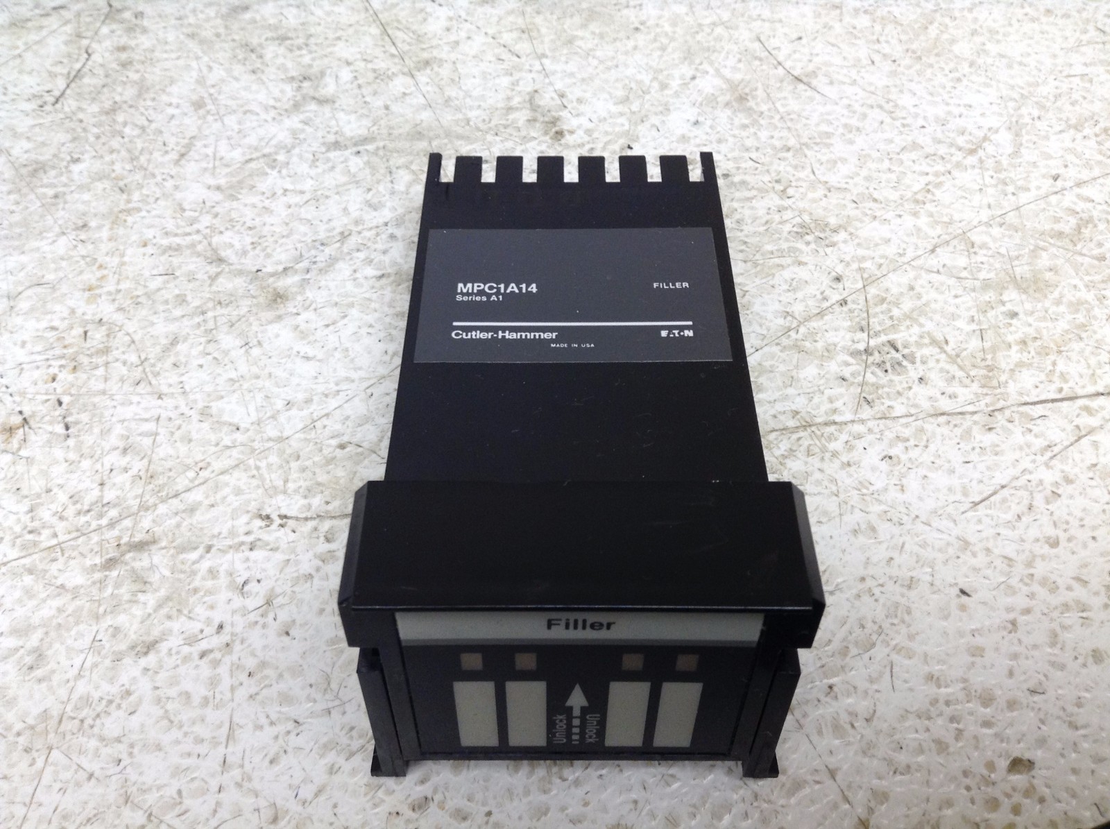 Cutler Hammer MPC1A14 Filler
