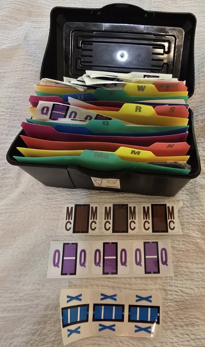 Medical Letters from A thru Z Hundreds of Various Letters Great Price!!