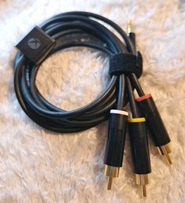 OEM 3.5mm to RCA 2013 Xbox 360 Microsoft E Slim AV Cable NWOP