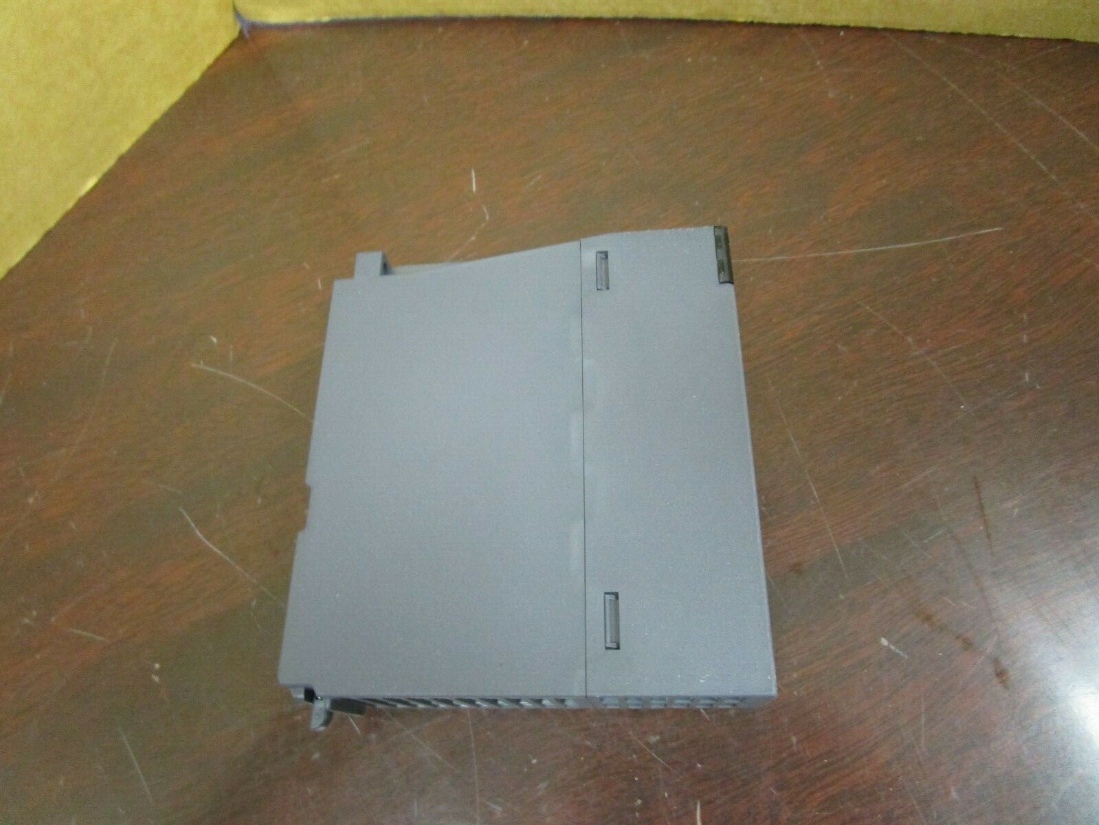 MITSUBISHI OUTPUT UNIT MODULE QY41P 12/24Vdc 0.1A AMP