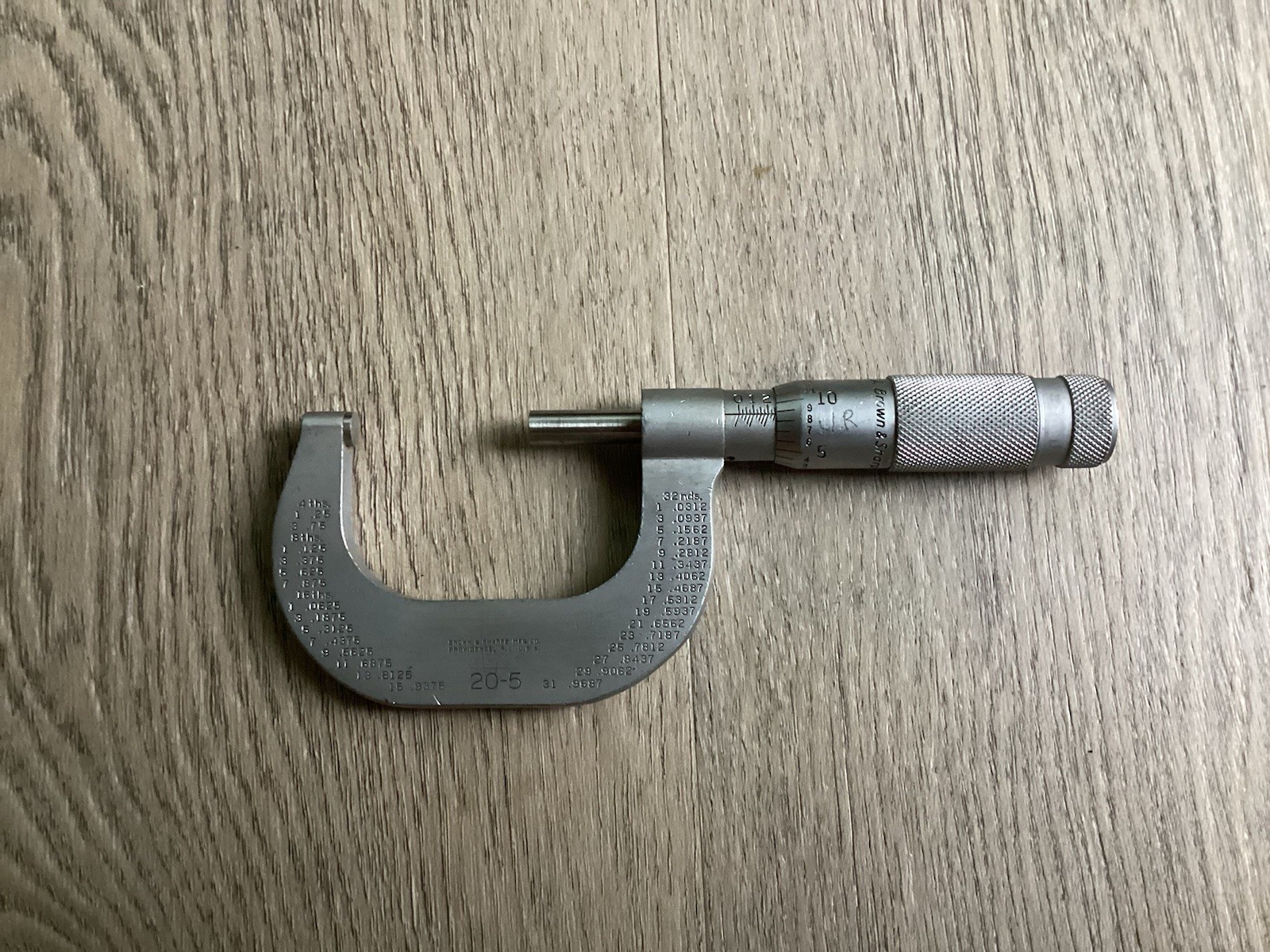Brown and Sharpe #20-5 Micrometer