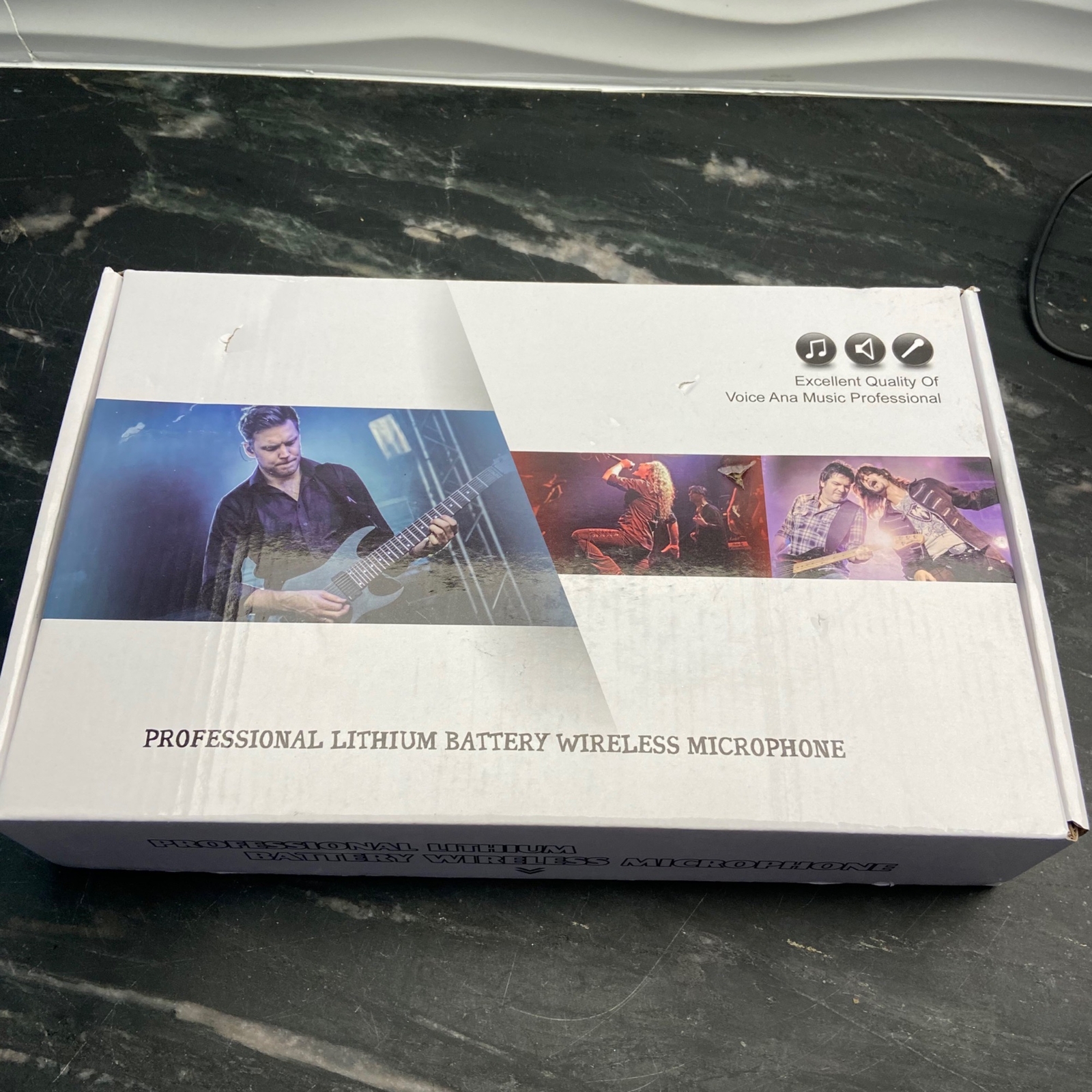 Professional Lithium Battery Wireless Microphone Unbranded NEW