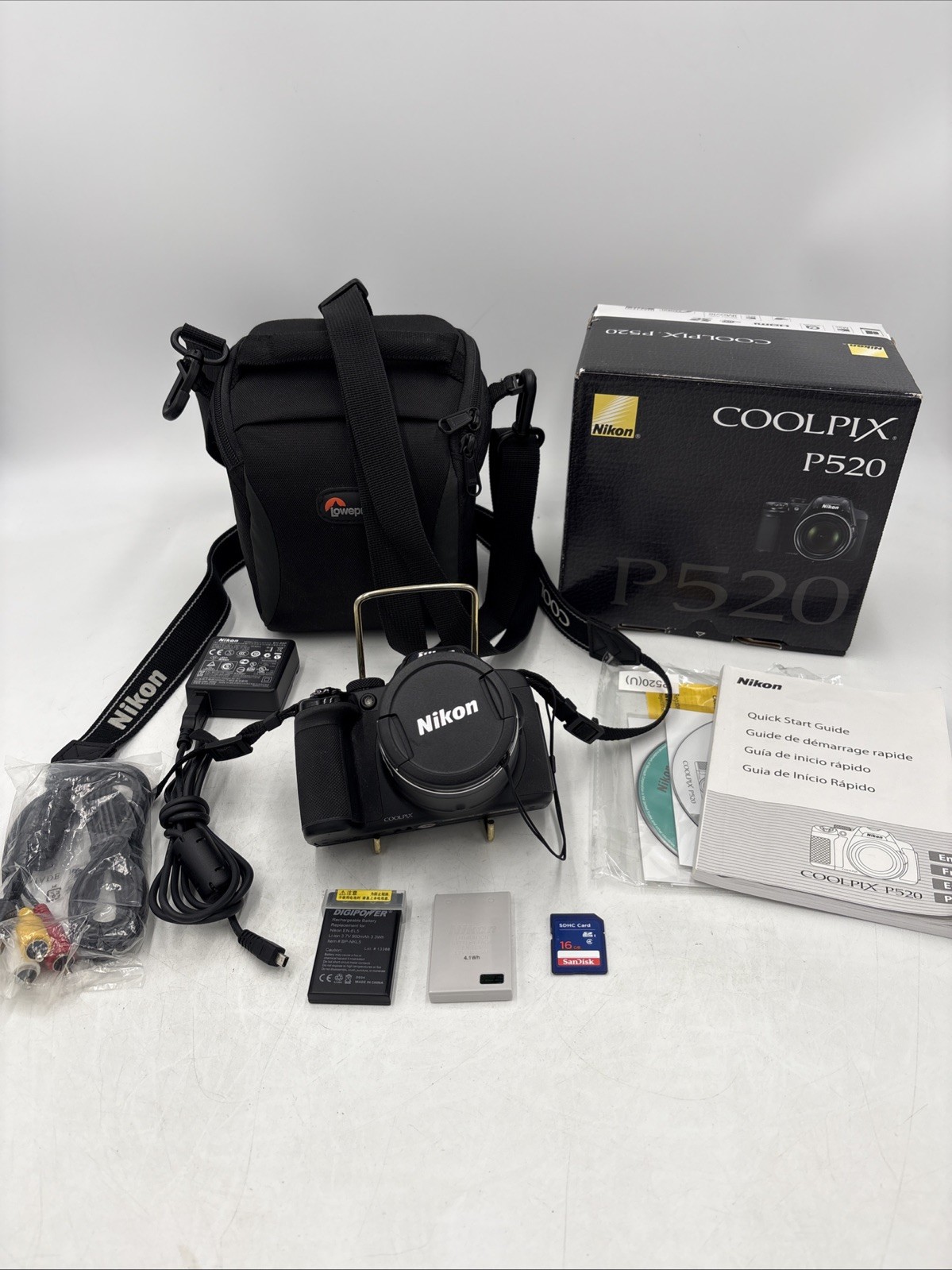 Nikon COOLPIX P520 18.1MP Digital Camera w/42x Zoom Batteries Box Charger Bundle