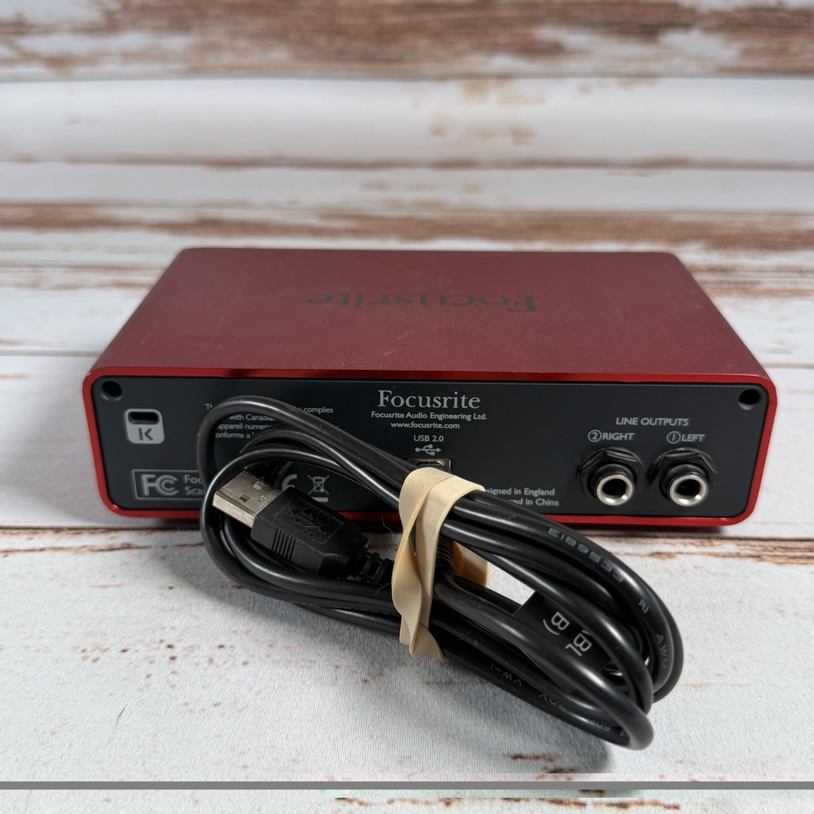 Focusrite Scarlett 2i2 1st Gen USB Audio Interface - No Cable