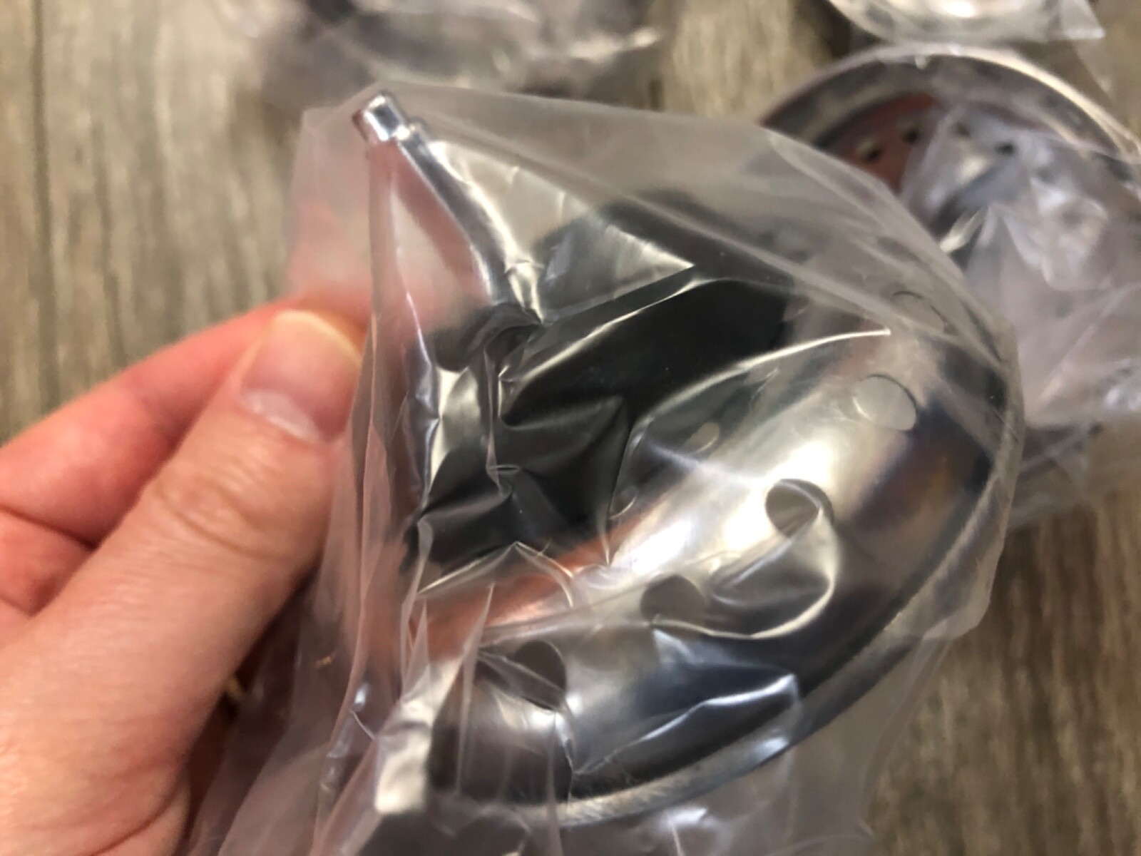 5 Pack Sink Basket 3-1/4" Diameter, Lug Post Bottom HD Supply