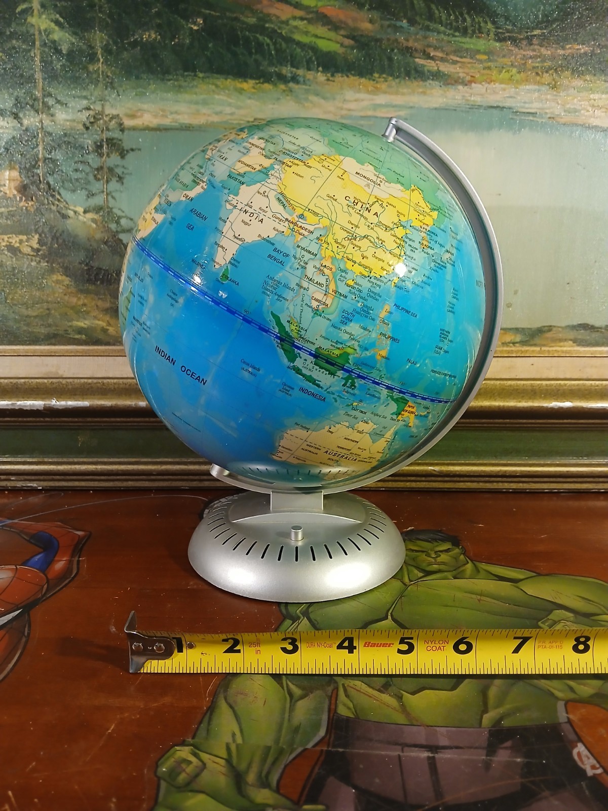Light Up Desk Globe