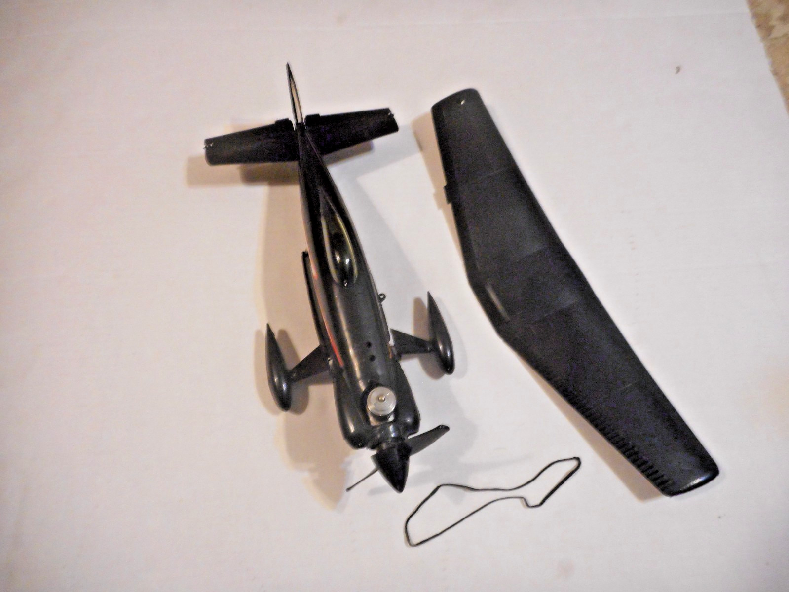Cox Thunderbolt .049 Engine Powered Model Airplane Ex