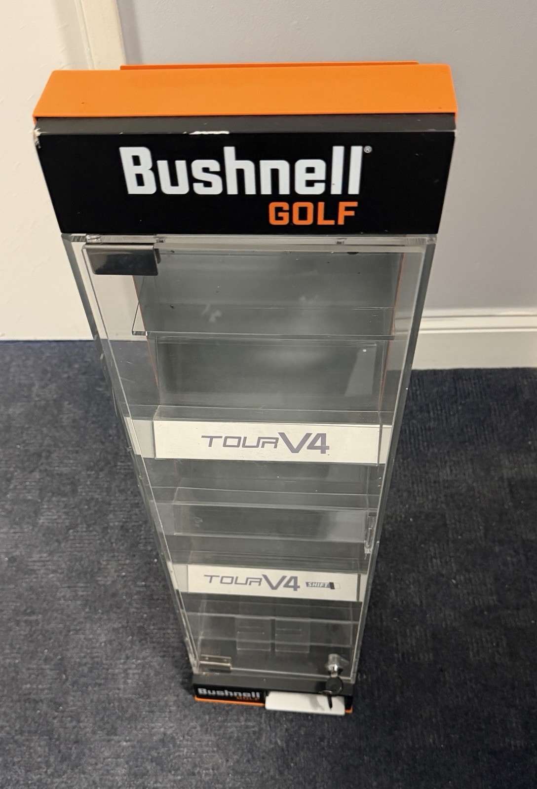Bushnell Retail Display Cases ~ Golf Rangefinder Hunting ~ Casewith key