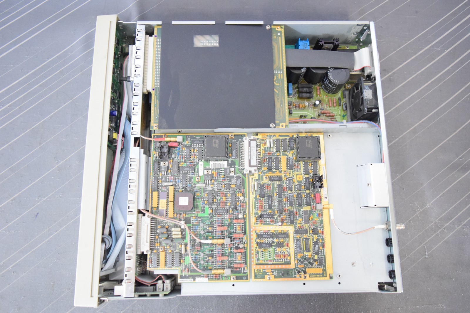 HP 8110A Pulse Pattern Generator, 150 MHz
