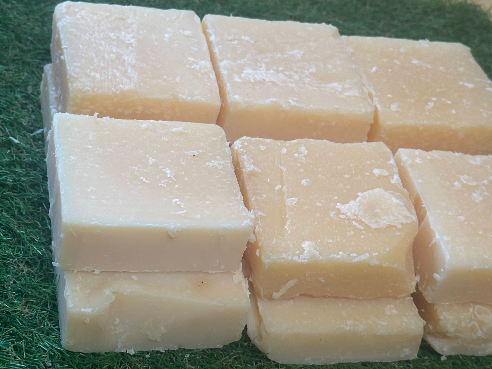 12 Bars Dr. Squatch Soap - Factory Reject - No Box - Alpine Sage - Zero Grit