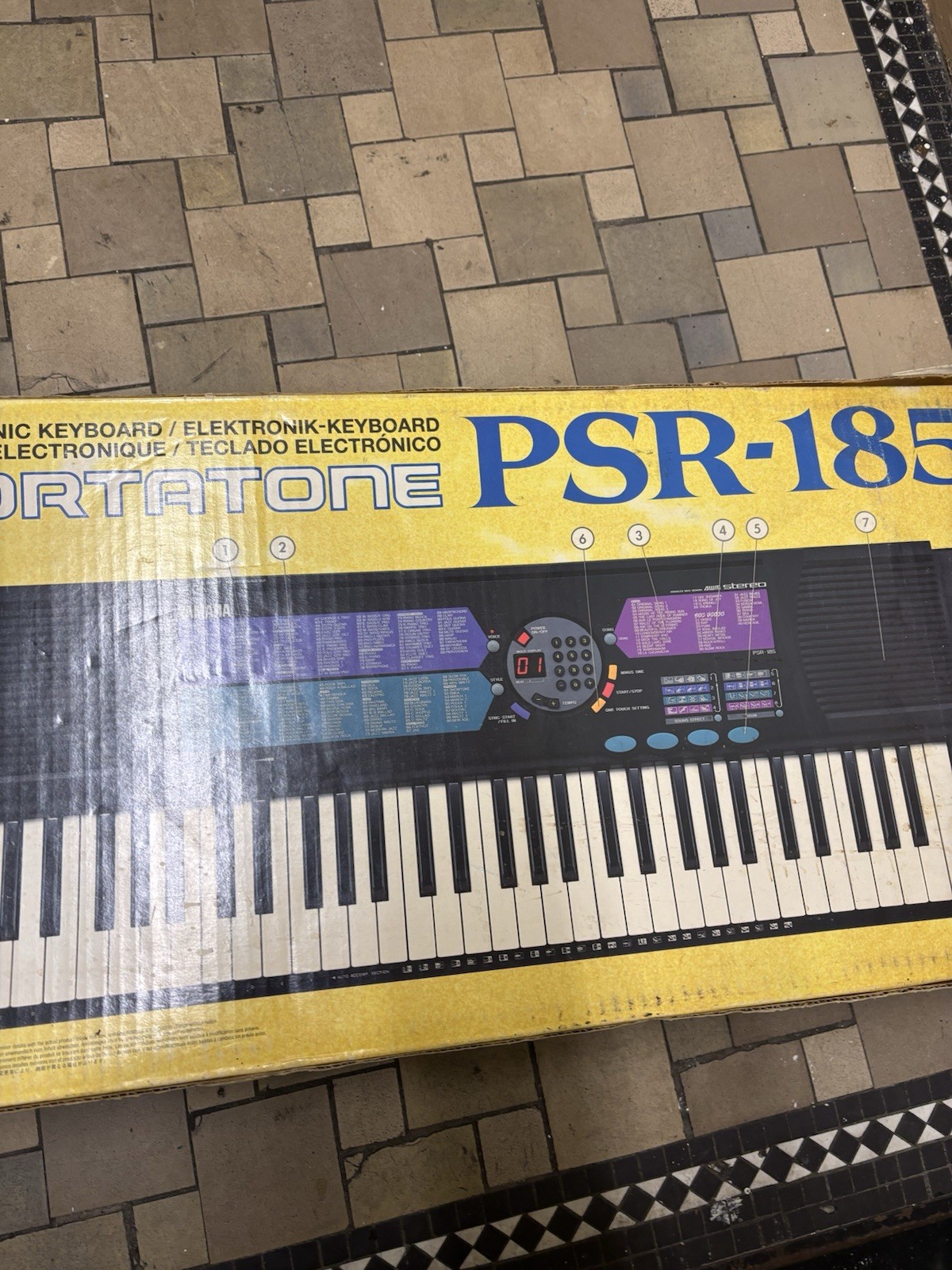 YAMAHA Electronic Keyboard PORTATONE PSR-185 Originial Box Brand New