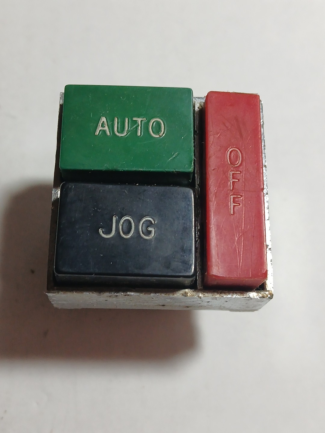 CUTLER HAMMER COMPACT PUSHBUTTON OPERATOR HEAD E30AH AUTO JOG OFF NEW NIB