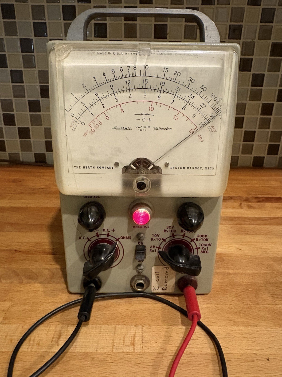 Heathkit Model V-5 Analog VTVM Vacuum Tube Voltmeter 3V-1000V 60Hz