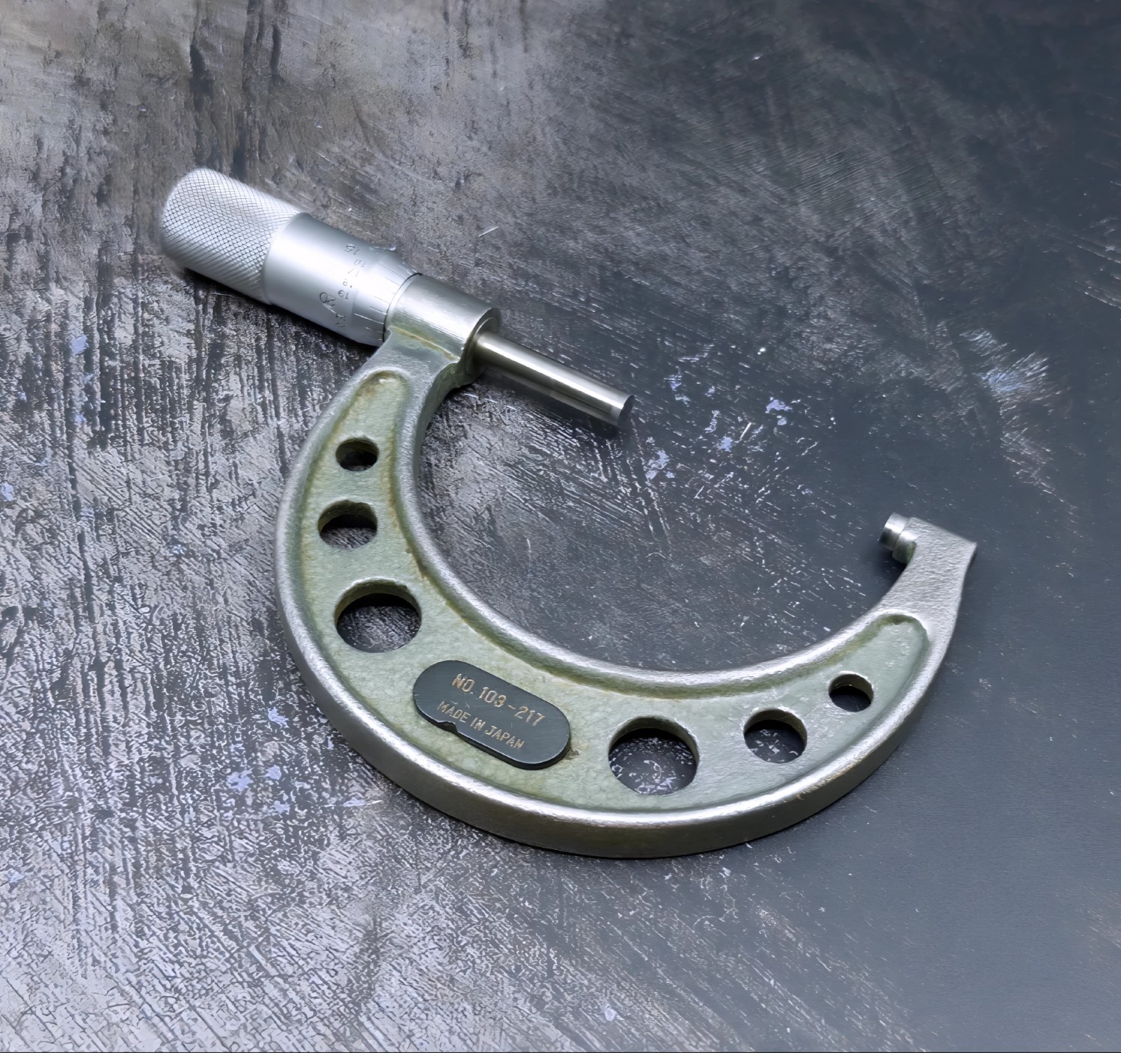 MITUTOYO 2" to 3" OUTSIDE MICROMETER - #103-217
