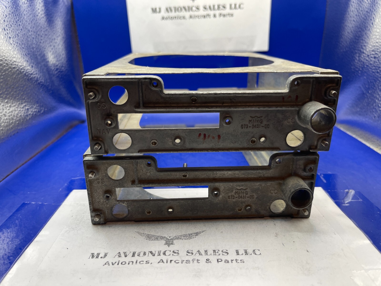 BENDIX KING KX 155A  KX 165A NAV/COM MOUNTING TRAY WITH BACKPLATE