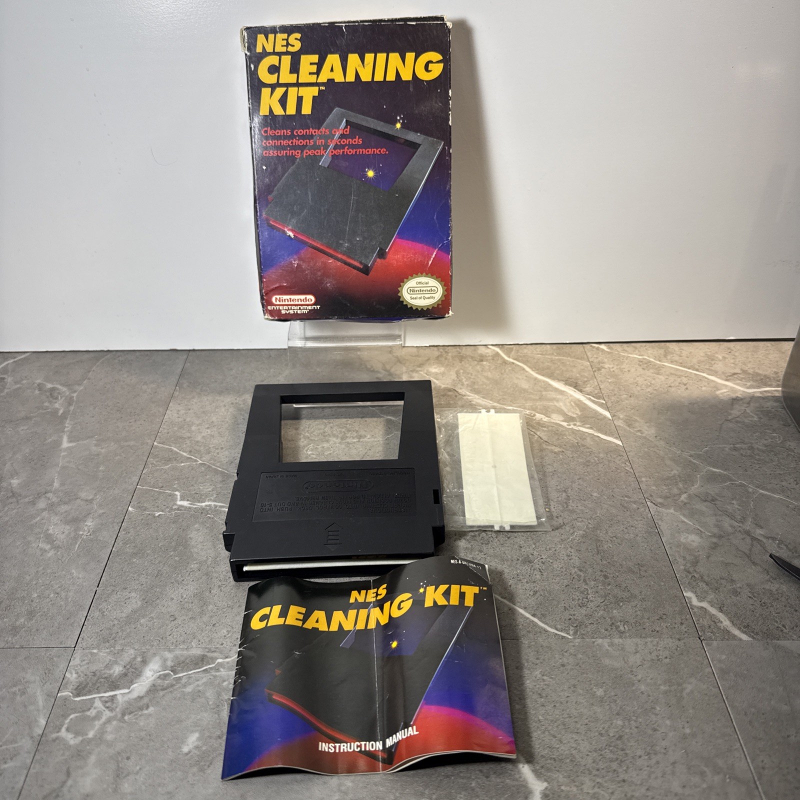 Official NES Cleaning Kit (Nintendo Entertainment System, 1989) Booklet & Box!