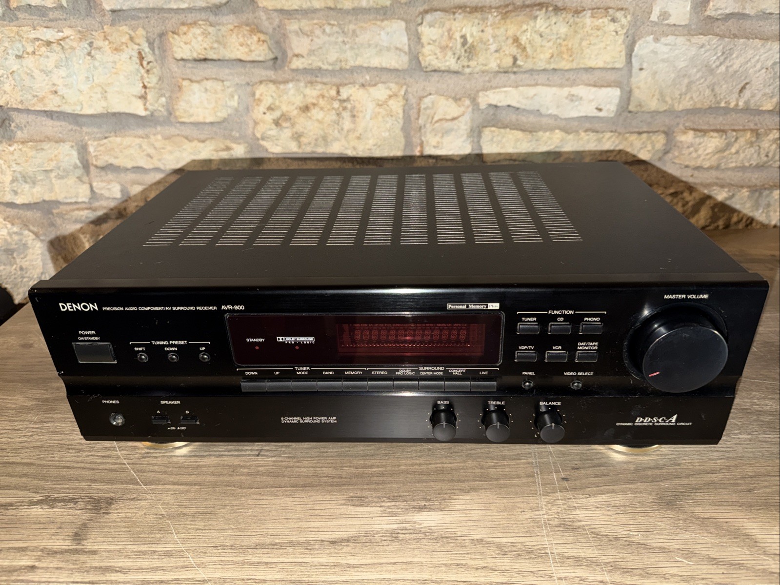 1995 Denon AVR-900 5.1 Channel DDSCA AV Surround Receiver w/ PHONO. See Video!