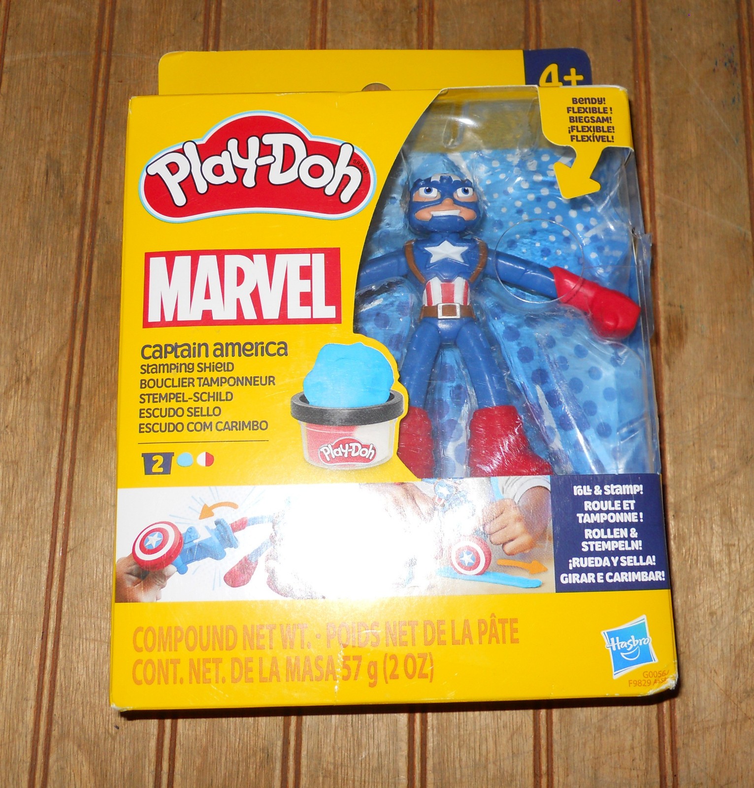 Play-Doh Marvel Captain America Bendy Action Figure NIB Tear in Box Window