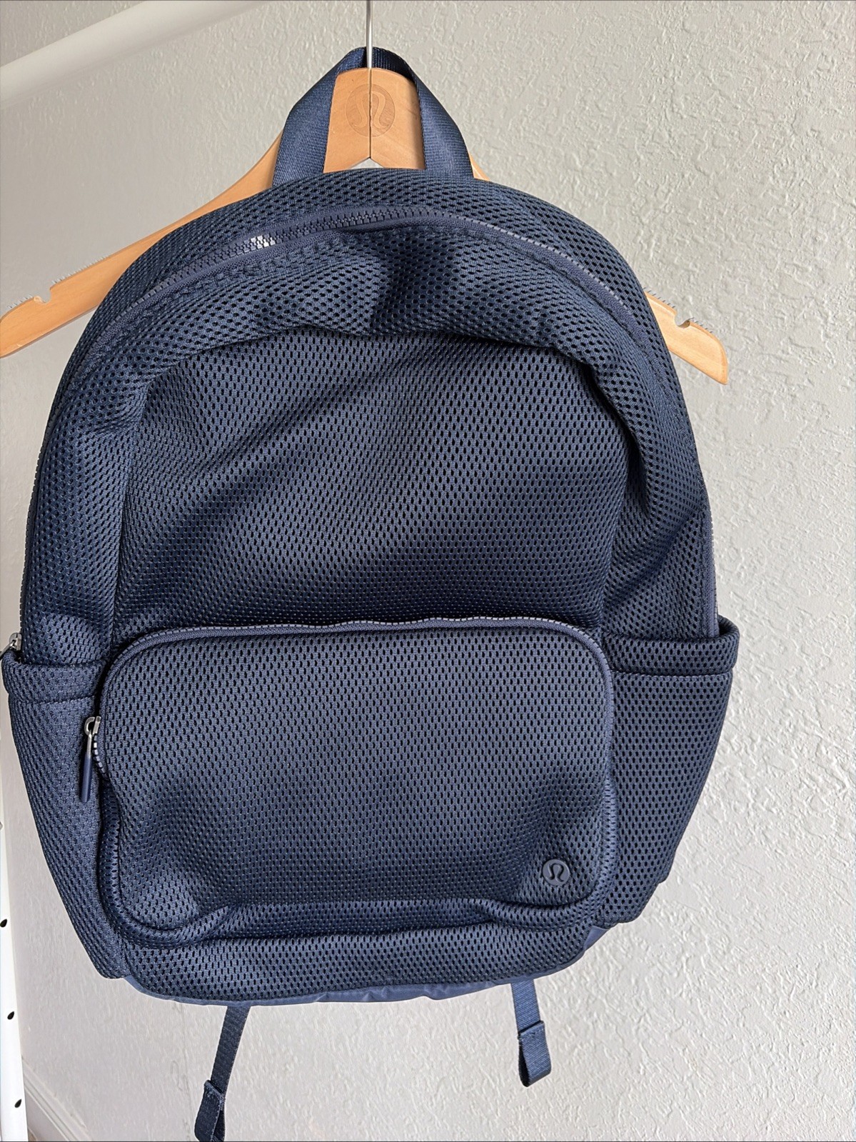 Everywhere Backpack *knit Mesh