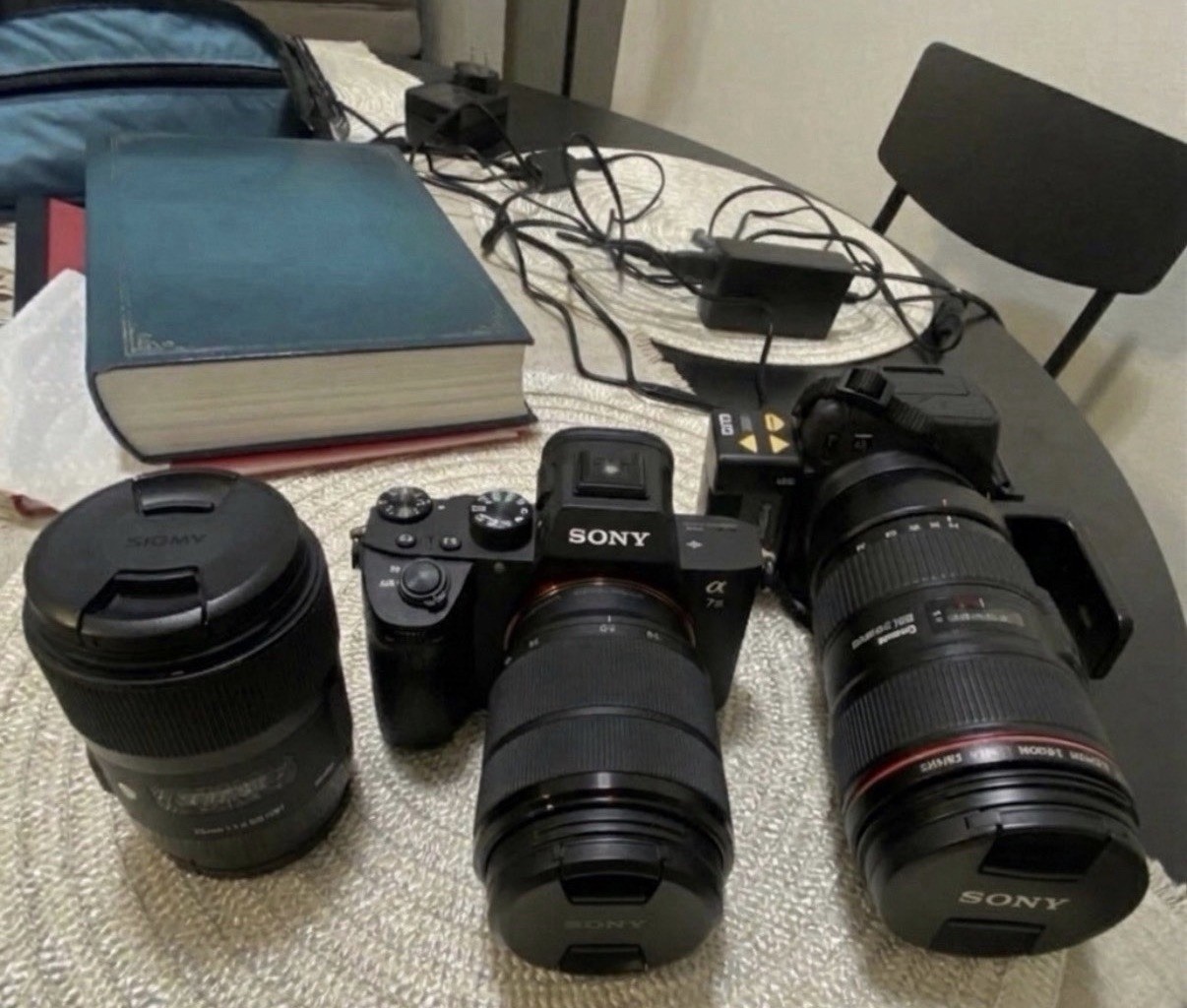 Sony Alpha 7IV Mirrorless Camera Bundle w/ 3 Sony Lenses & Extra