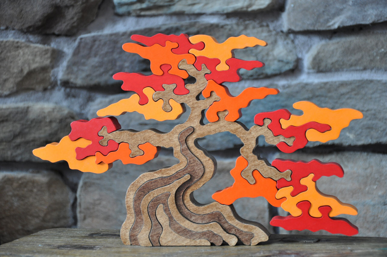 Survivor Challenge Fall  Shade Tree Wood Puzzle Toy Made in the USA Art