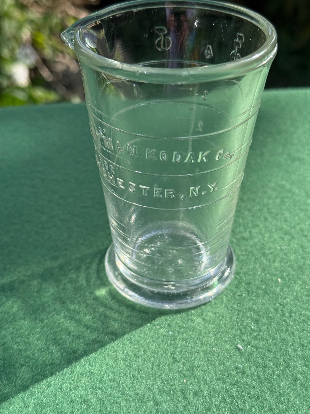 Vintage Eastman Kodak Co Photographic 4oz Measuring Beaker Glass Rochester N.Y.