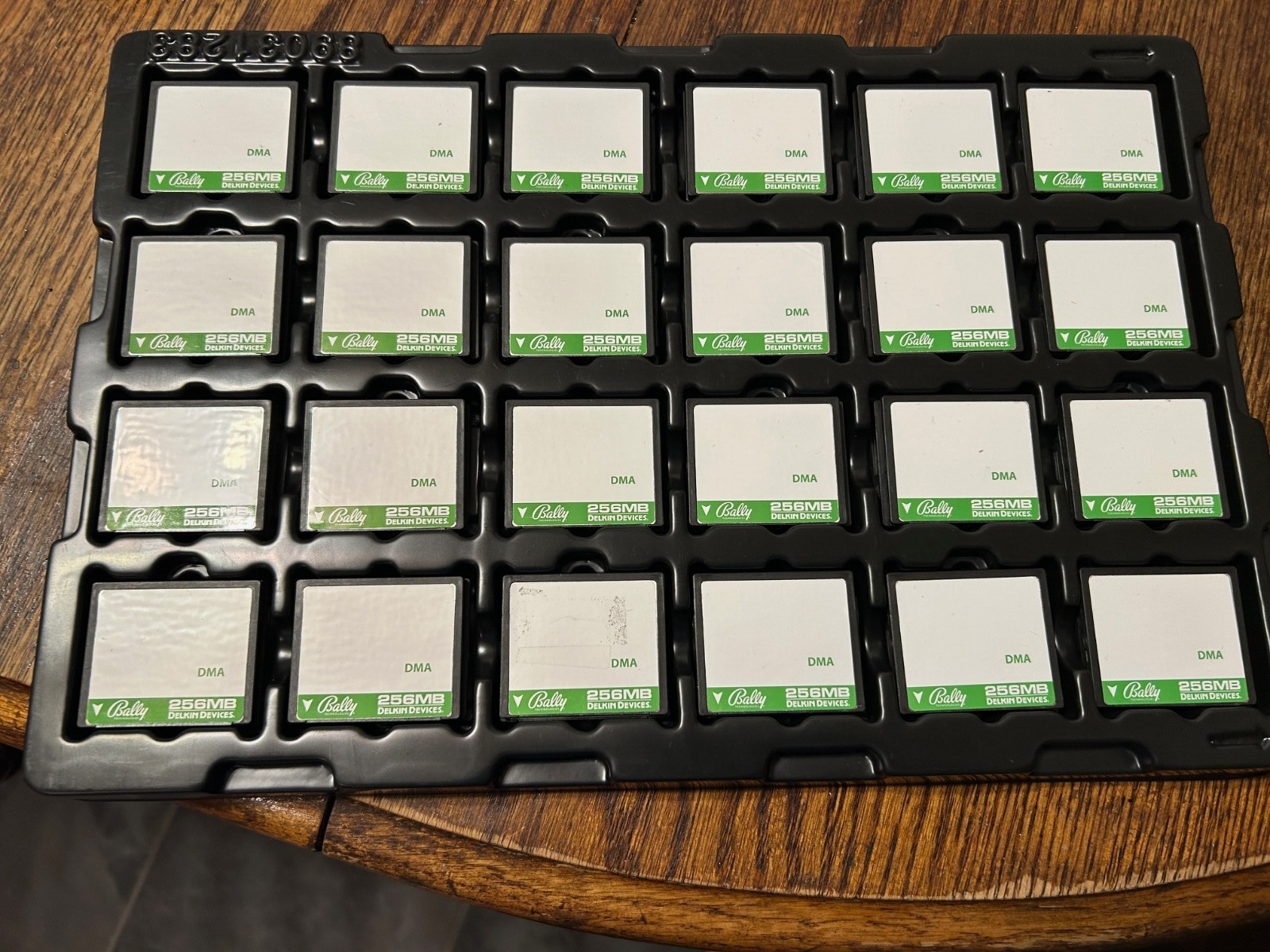 BALLY 256 MB COMPACT FLASH CARDS NEW DELKIN DEVICES 50 PIECES