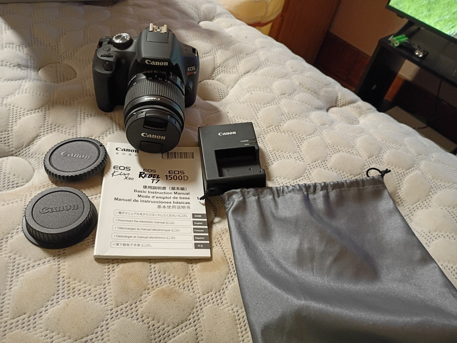 Canon Eos Rebel T7 Camera Kit