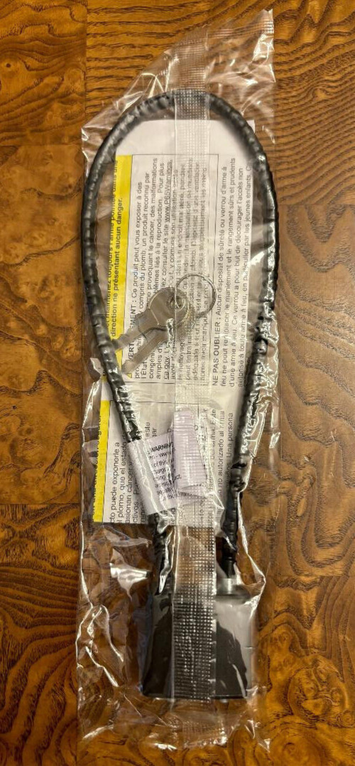 Black Regal Firearm Gun Safety Cable Lock with keys – R15SC3 - Sealed – New