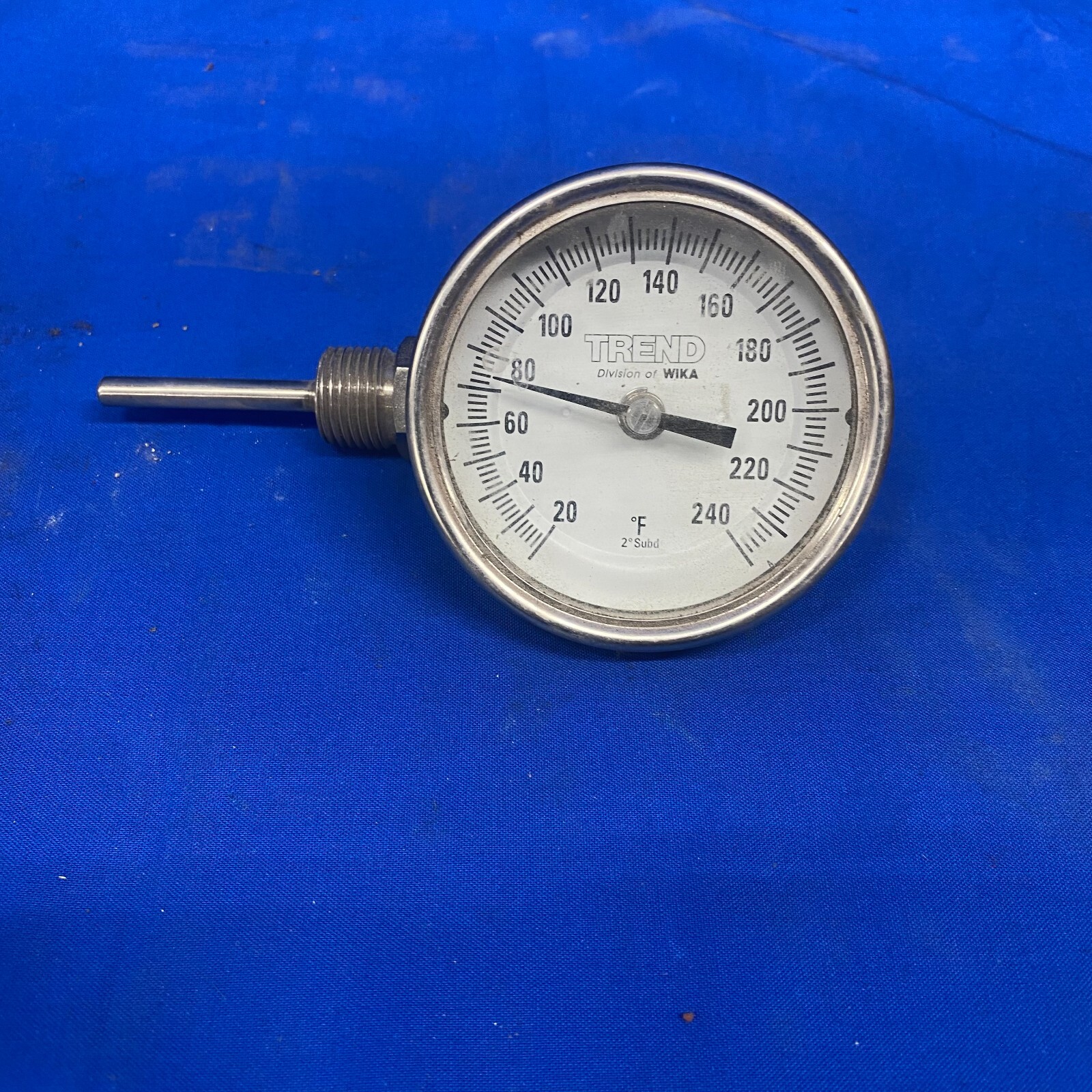 TREND DIVISION OF WIKA BIMETAL THERMOMETER 20-240ºF 1/2" NPT CONNECTION