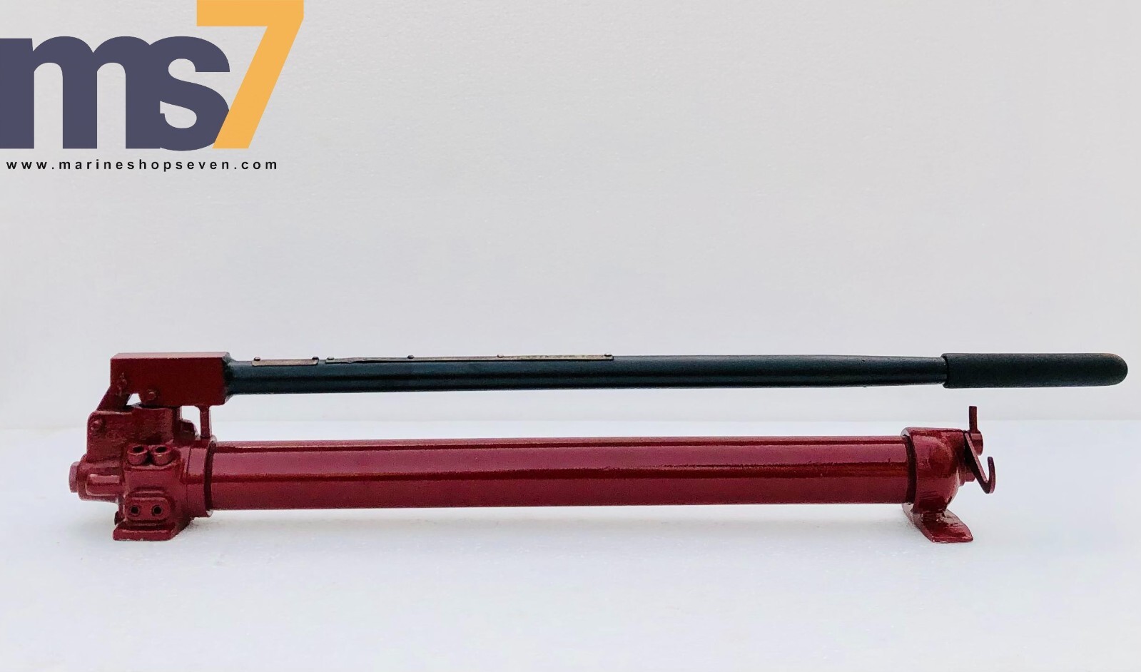 RIKEN SEIKI UP-1000B MANUAL HYDRAULIC HAND PUMP CAPACITY 1000 BAR 15000 PSI