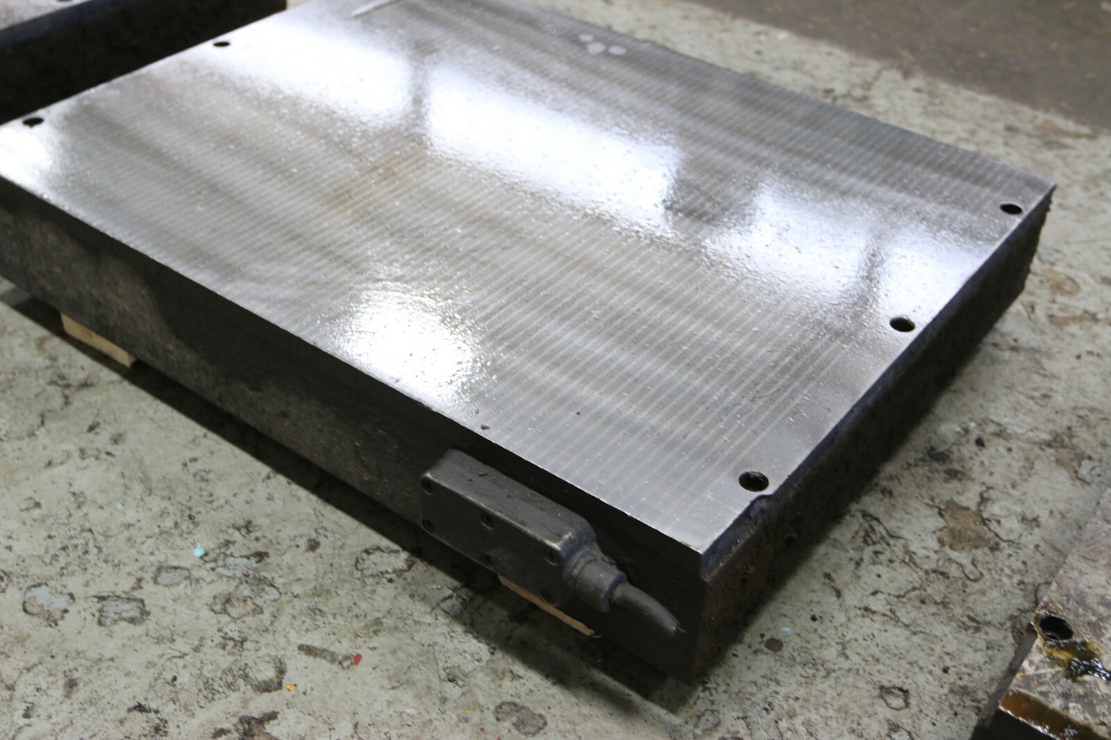 24" X 31" MAGNETIC CHUCK: YODER #69947