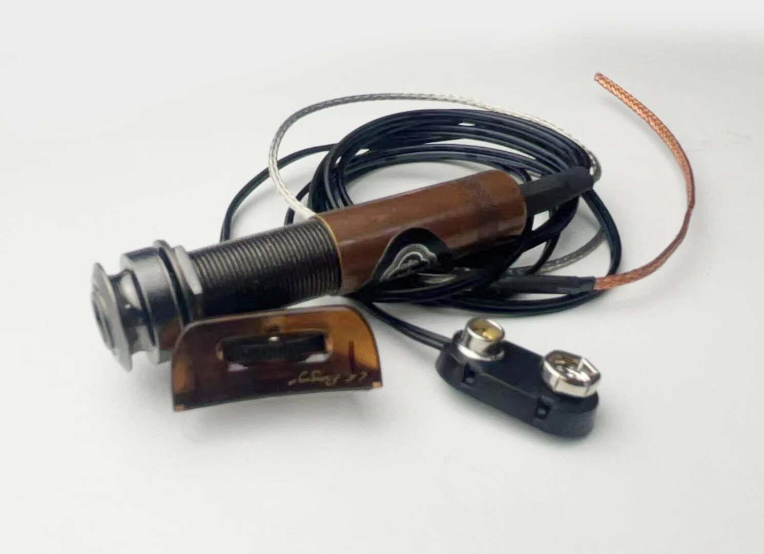 LR Baggs Element Active System Professional Acoustic Guitar Pickup