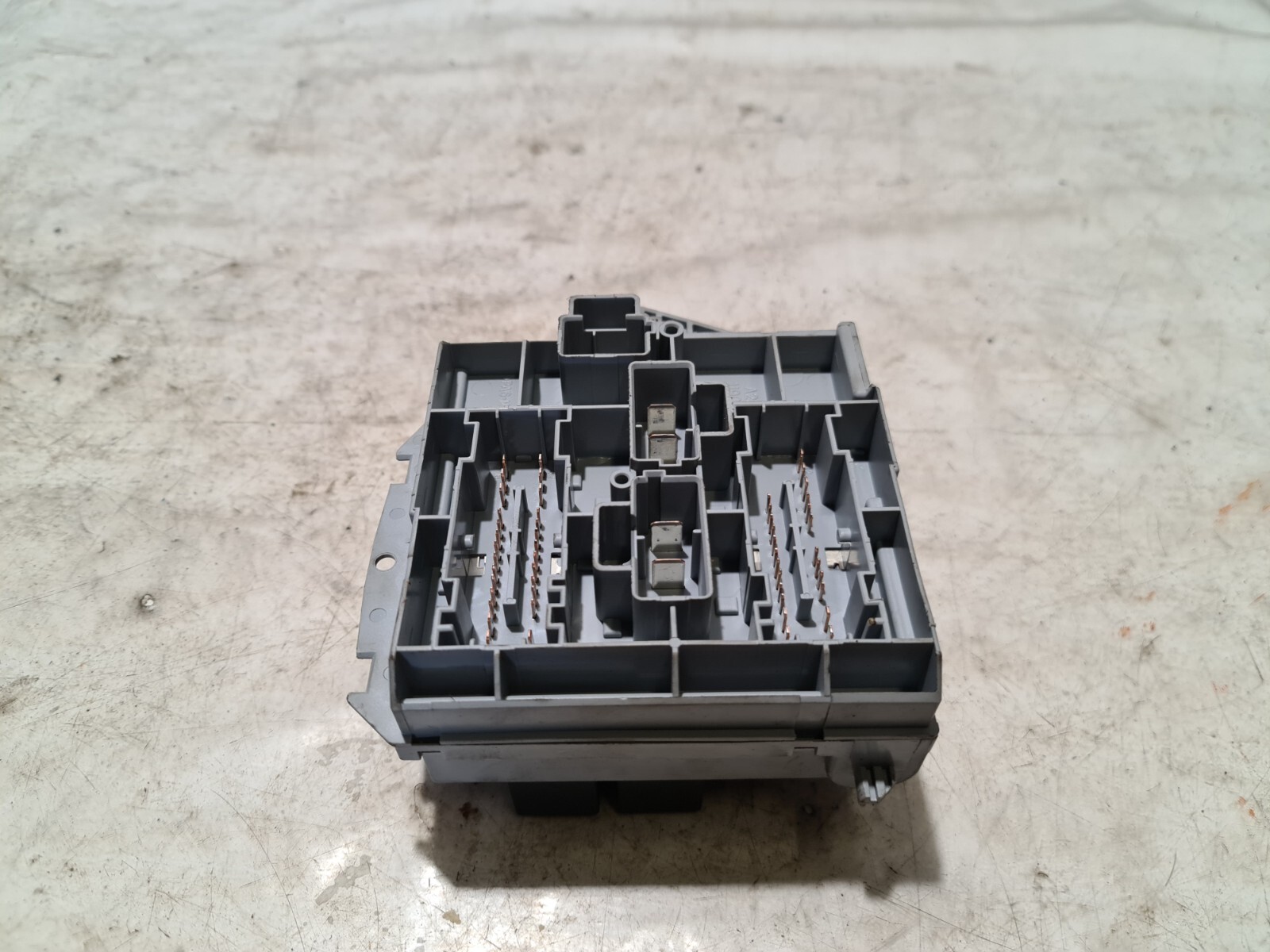 Fiat Bravo Under Bonnet Relay Fuse Box 1.4 T-Jet Petrol 2008 MK2 OEM 51790930