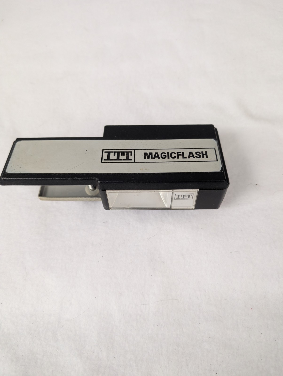 ITT MagicFlash Camera Flash Unit Vintage Mount Untested As Is