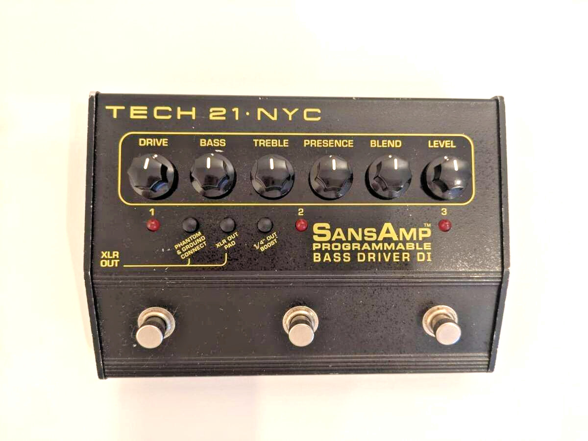Tech 21 SansAmp Programmable Bass Driver DI Guitar Effects Pedal