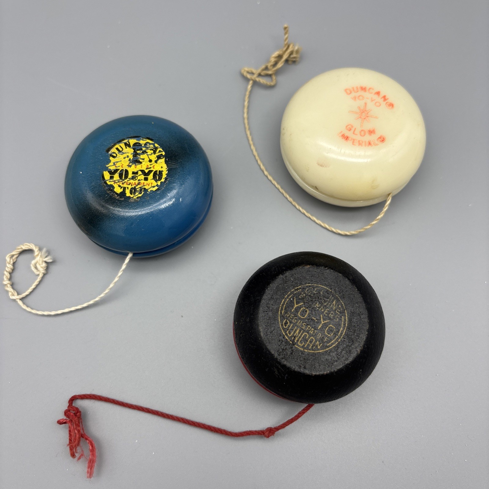 Lot Of 3 VTG Duncan Imperial Glow,  Beginners, Super Tournament Yo-yos Made USA